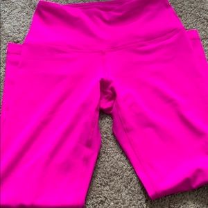 High waisted leggings